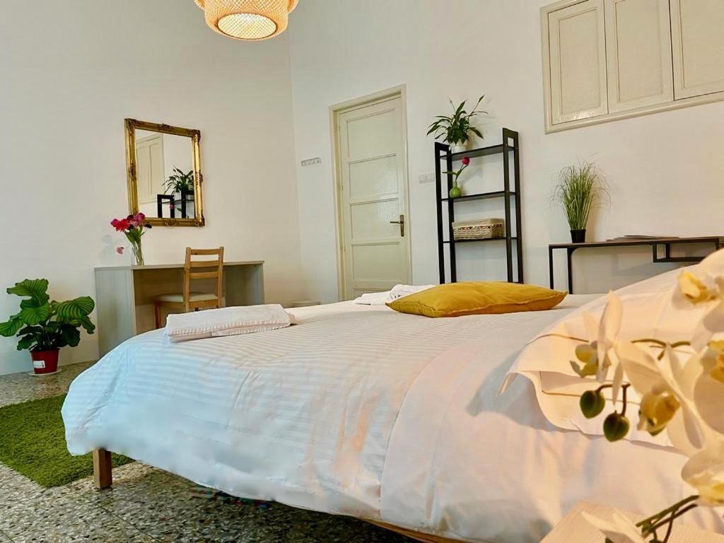 Living Simply Bed & Breakfast CTA Eksteriør bilde